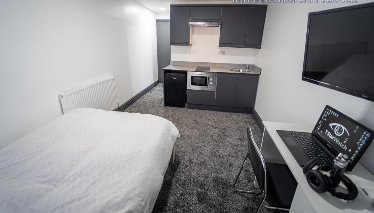 Free Parking Cosy Studios Close To City And Qe And Uob! Birmingham Værelse billede